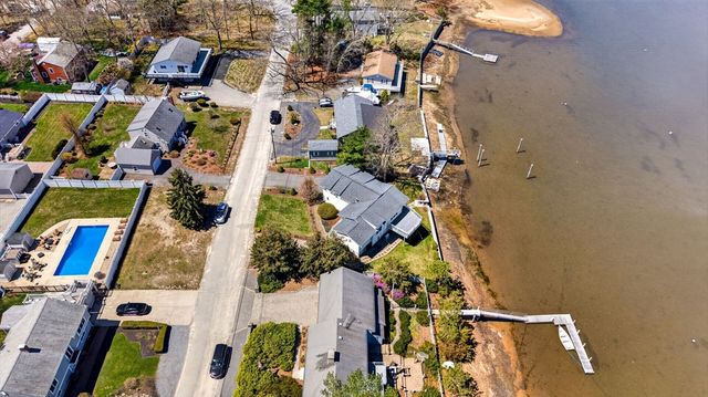 63 Edgewater Drive, Wareham, MA 02571