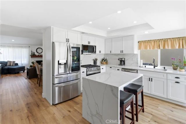 7061 Island Village, Long Beach, CA 90803