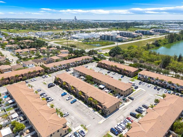 8936 W 35th Ln, Hialeah, FL 33018