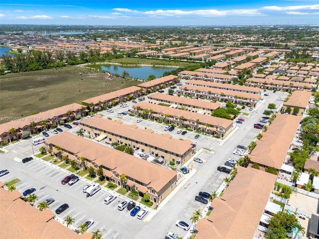 8936 W 35th Ln, Hialeah, FL 33018