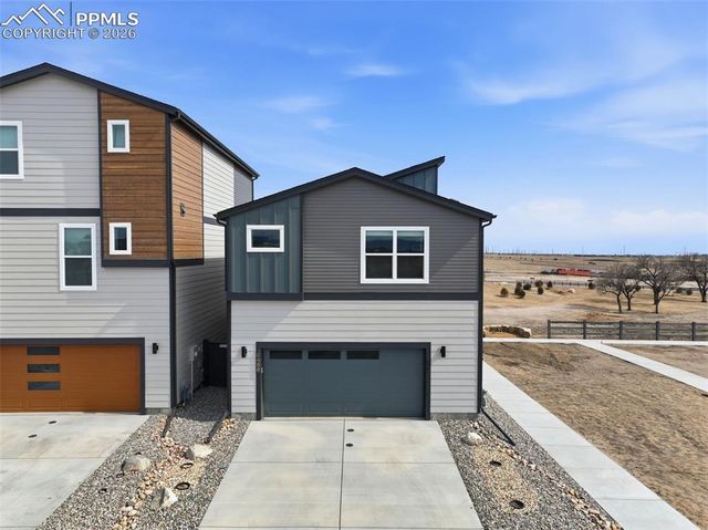 9456 Traveler Terrace, Colorado Springs, CO 80908