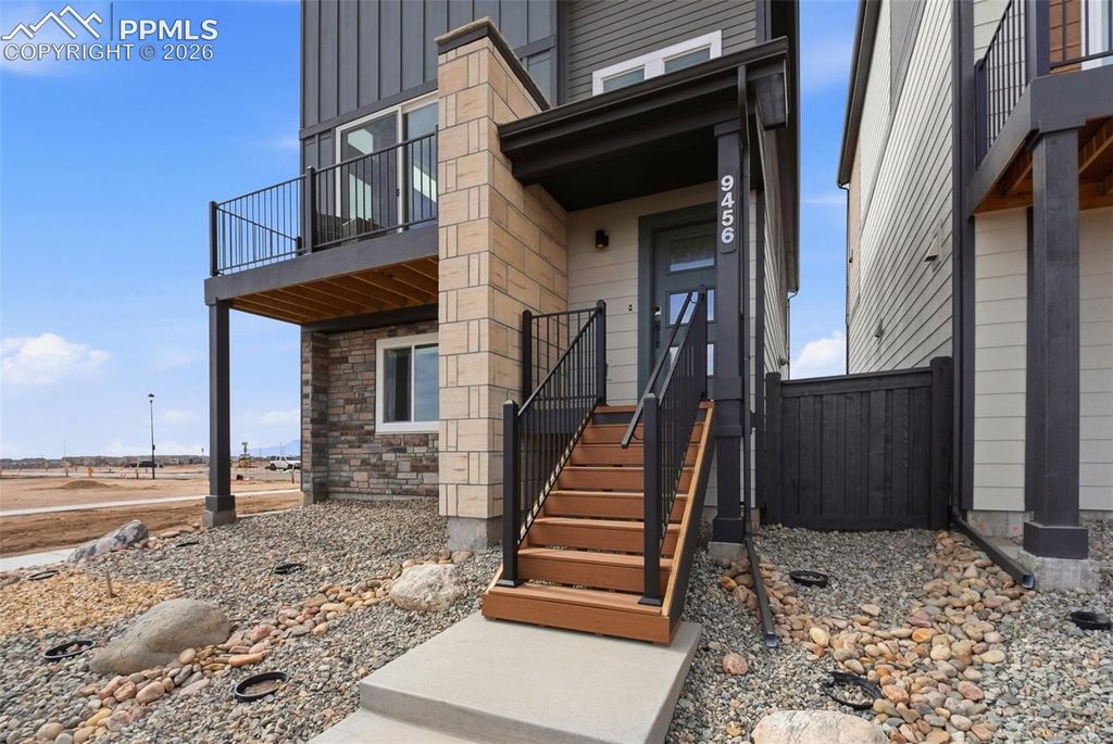 9456 Traveler Terrace, Colorado Springs, CO 80908 — photo 2