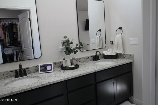 13878 Paseo Central Avenue, Horizon City, TX 79928