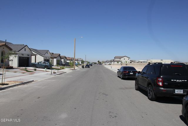 13878 Paseo Central Avenue, Horizon City, TX 79928