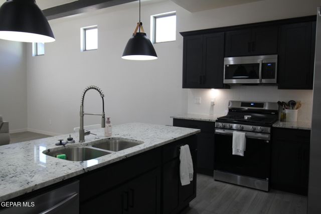 13878 Paseo Central Avenue, Horizon City, TX 79928