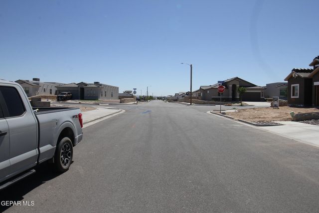 13878 Paseo Central Avenue, Horizon City, TX 79928