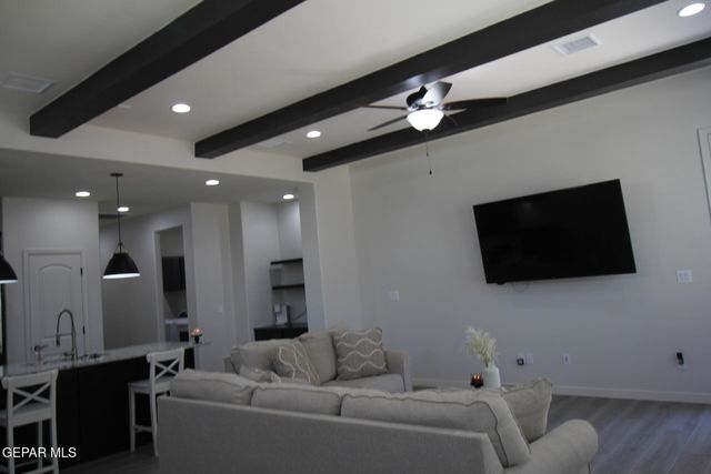 13878 Paseo Central Avenue, Horizon City, TX 79928