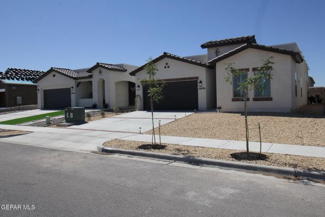 13878 Paseo Central Avenue, Horizon City, TX 79928