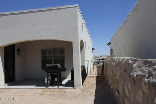 13878 Paseo Central Avenue, Horizon City, TX 79928