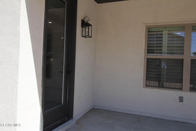 13878 Paseo Central Avenue, Horizon City, TX 79928