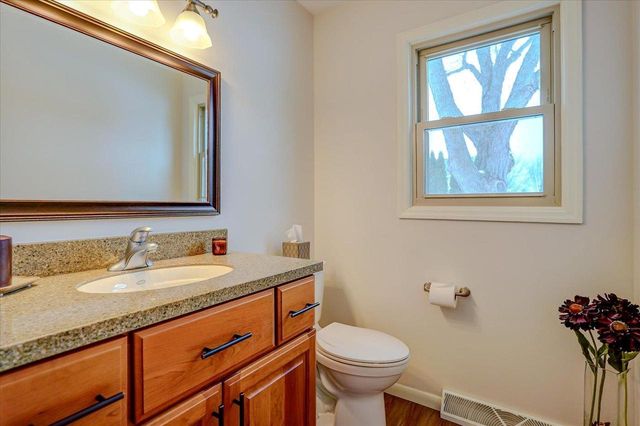 7330 W Branford Lane, Madison, WI 53717