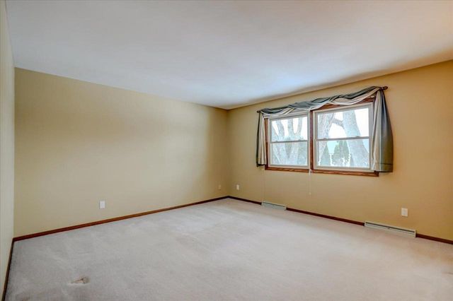 7330 W Branford Lane, Madison, WI 53717