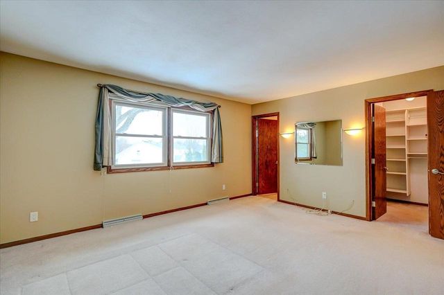 7330 W Branford Lane, Madison, WI 53717