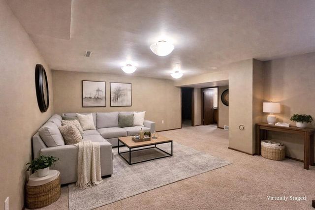 7330 W Branford Lane, Madison, WI 53717