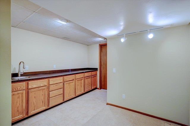 7330 W Branford Lane, Madison, WI 53717