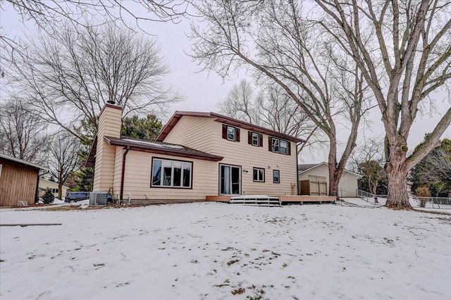7330 W Branford Lane, Madison, WI 53717