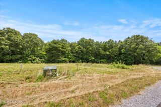 2890 Norcross Rd, Maryville, TN 37803