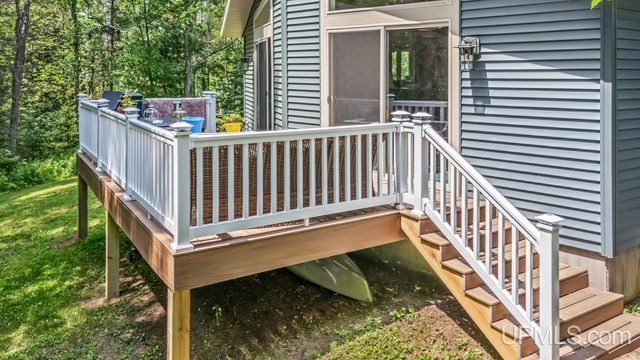 5935 Brampton 27.5 Road, Gladstone, MI 49837