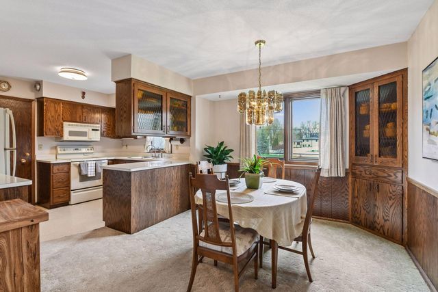 8224 Toledo Avenue N, Brooklyn Park, MN 55443