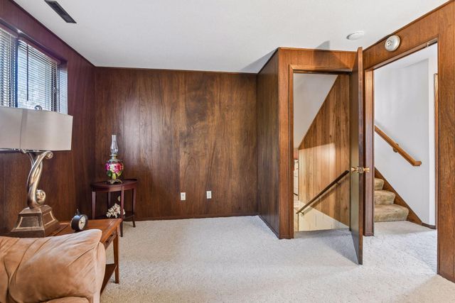 8224 Toledo Avenue N, Brooklyn Park, MN 55443