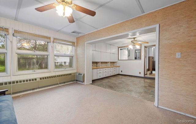9235 Whitall Lane, Grosse Ile Township, MI 48138