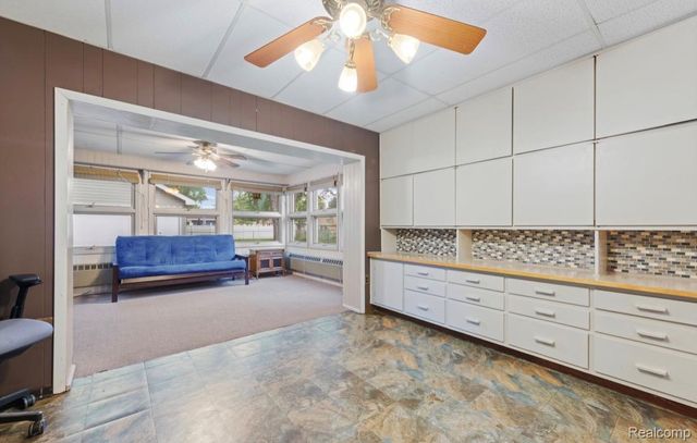 9235 Whitall Lane, Grosse Ile Township, MI 48138