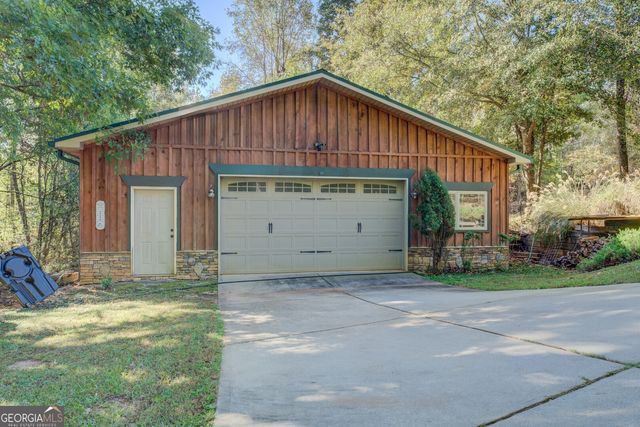 613 Van Morrison Road, Monticello, GA 31064