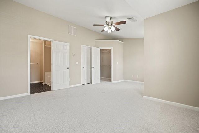 2045 Lake Shore Overlook NW, Kennesaw, GA 30152