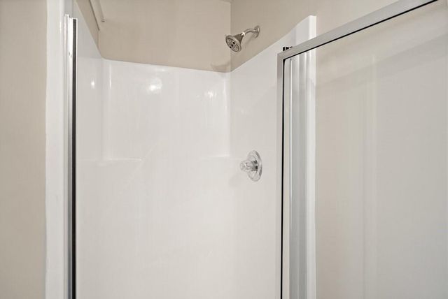 2045 Lake Shore Overlook NW, Kennesaw, GA 30152