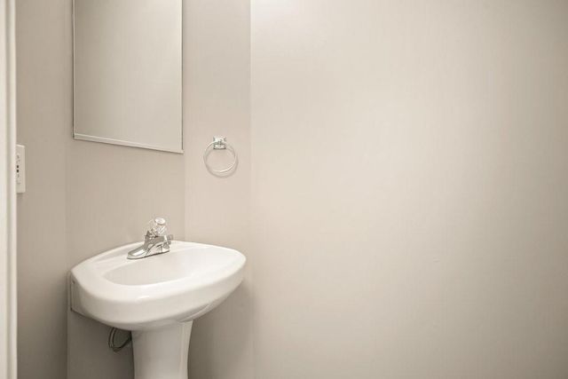 2045 Lake Shore Overlook NW, Kennesaw, GA 30152