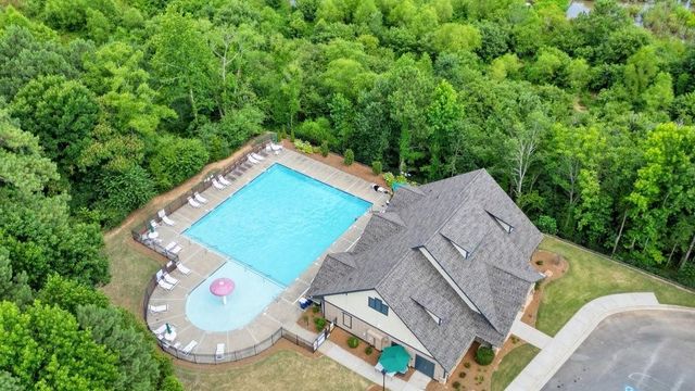 2045 Lake Shore Overlook NW, Kennesaw, GA 30152