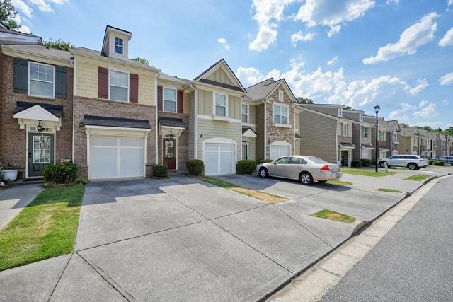 2045 Lake Shore Overlook NW, Kennesaw, GA 30152