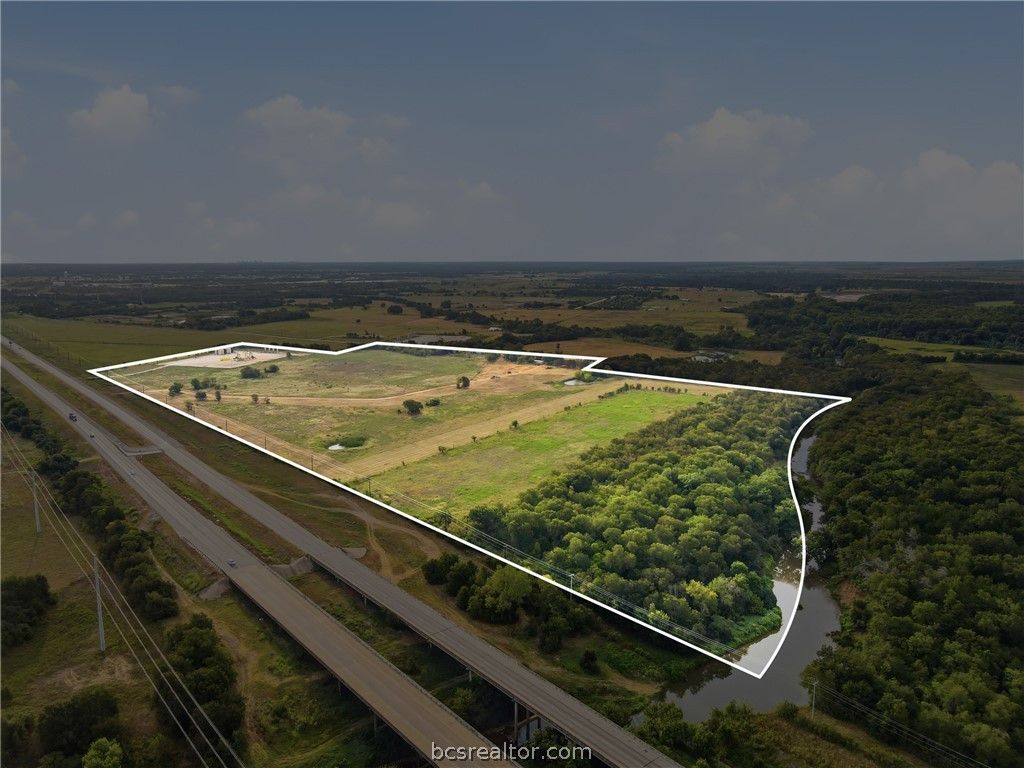 10825 West State Highway 21, Bryan, TX 77807 — photo 2