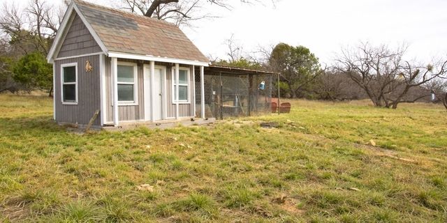 1982 Rocky Mound Road, Graham, TX 76450