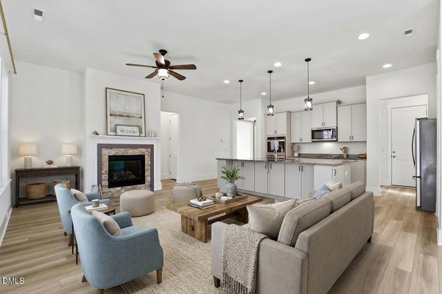 93 Lighthaven Lane, Clayton, NC 27527