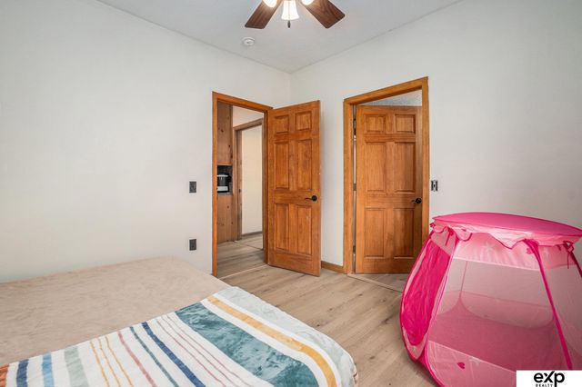 125 E Charles Street, Valley, NE 68064