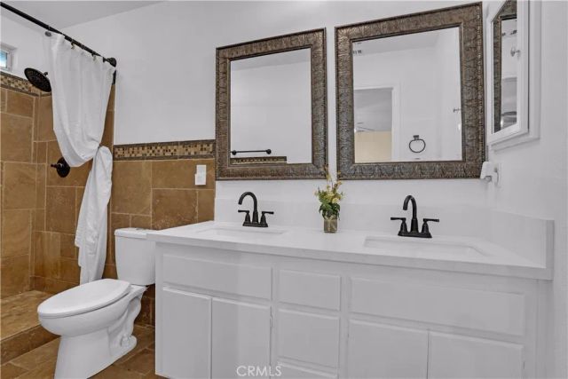 22196 Hoofbeat Way, Canyon Lake, CA 92587