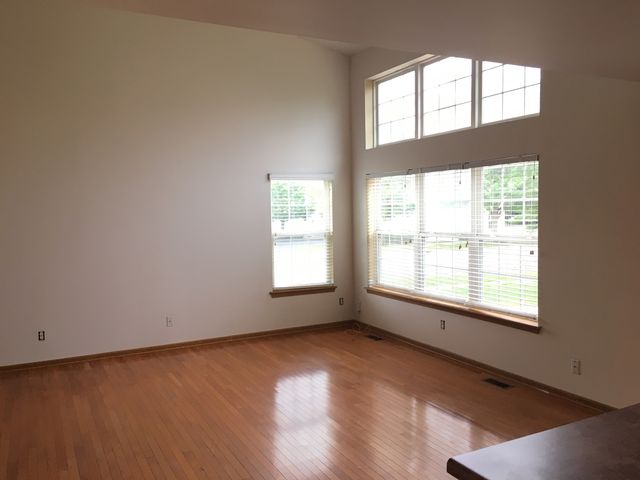 3256 Napa Court, Dekalb, IL 60115