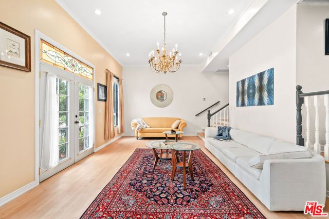 1601 Ard Eevin Avenue, Glendale, CA 91202