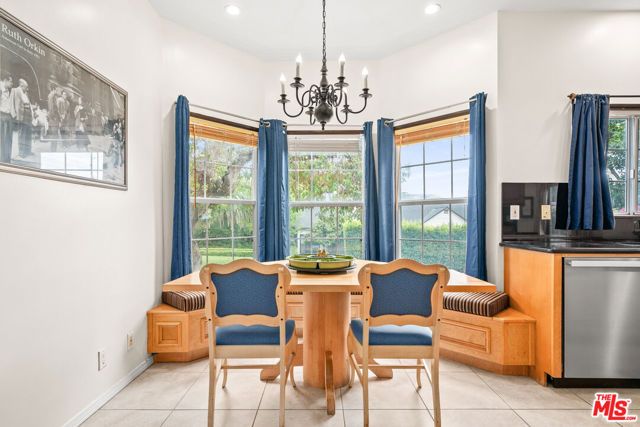 1601 Ard Eevin Avenue, Glendale, CA 91202