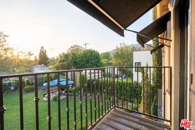 1601 Ard Eevin Avenue, Glendale, CA 91202