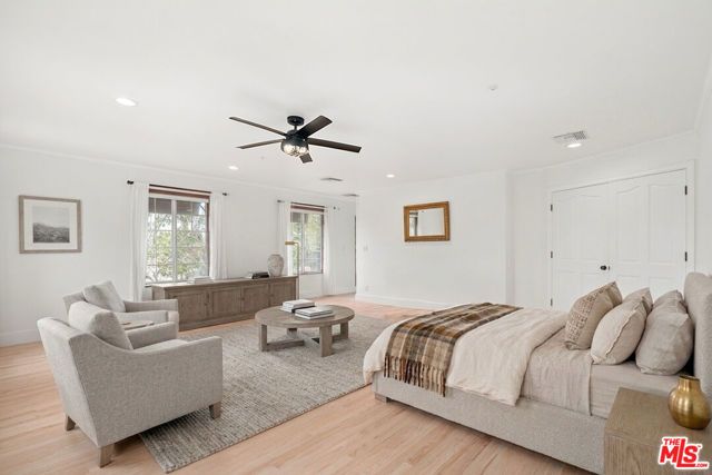 1601 Ard Eevin Avenue, Glendale, CA 91202