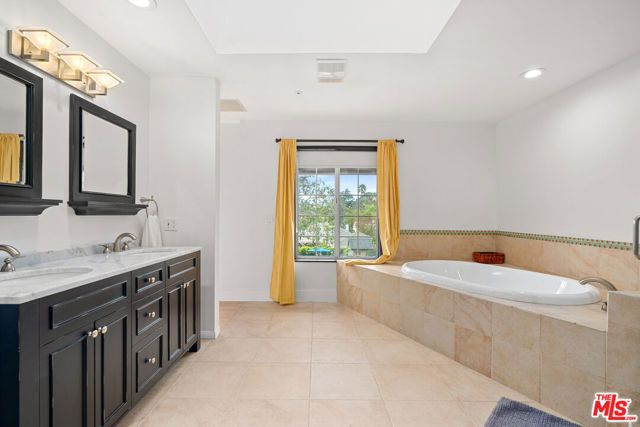 1601 Ard Eevin Avenue, Glendale, CA 91202