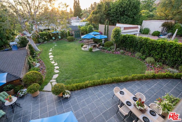 1601 Ard Eevin Avenue, Glendale, CA 91202