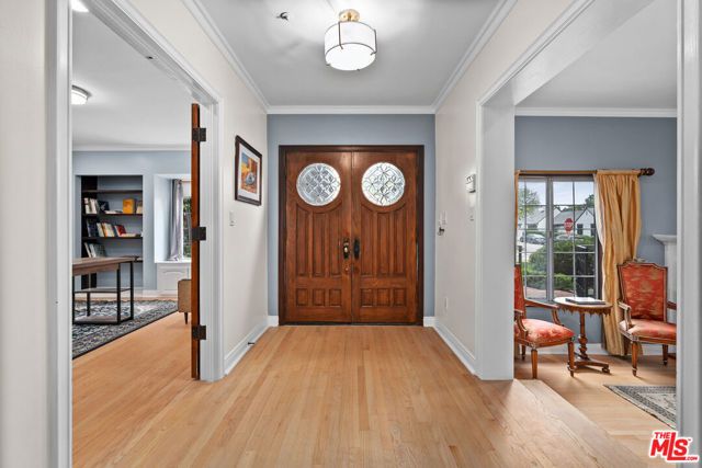 1601 Ard Eevin Avenue, Glendale, CA 91202