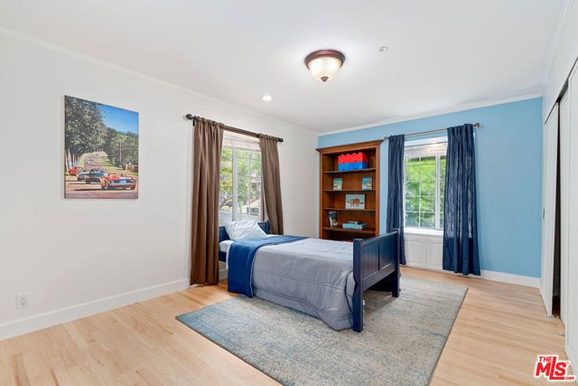 1601 Ard Eevin Avenue, Glendale, CA 91202