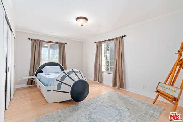 1601 Ard Eevin Avenue, Glendale, CA 91202