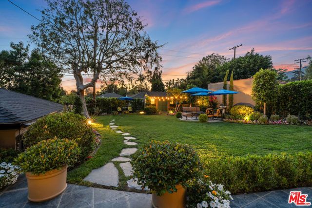 1601 Ard Eevin Avenue, Glendale, CA 91202