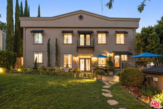 1601 Ard Eevin Avenue, Glendale, CA 91202