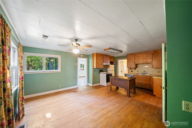 232 Lark Street SW, Tumwater, WA 98512
